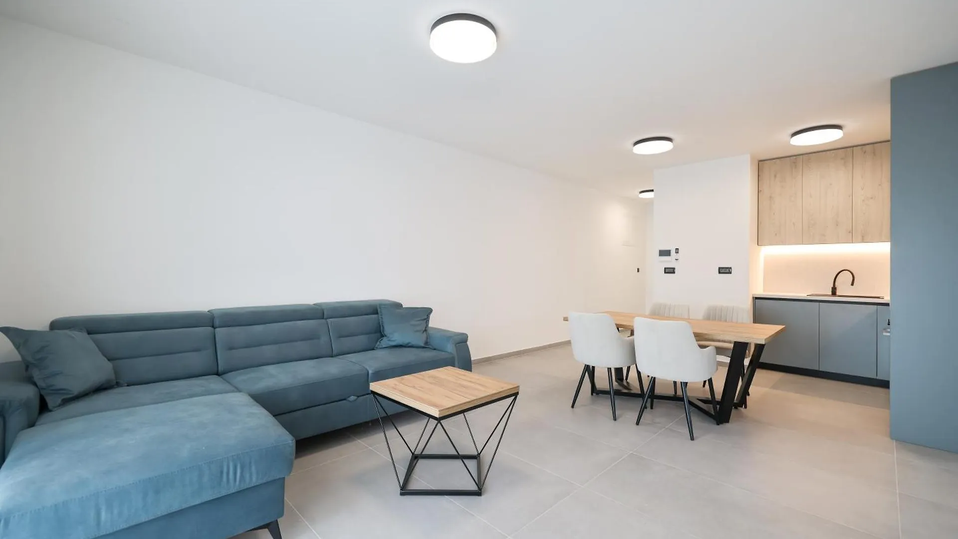 Apartments By The Sea Privlaka, Zadar - 23479