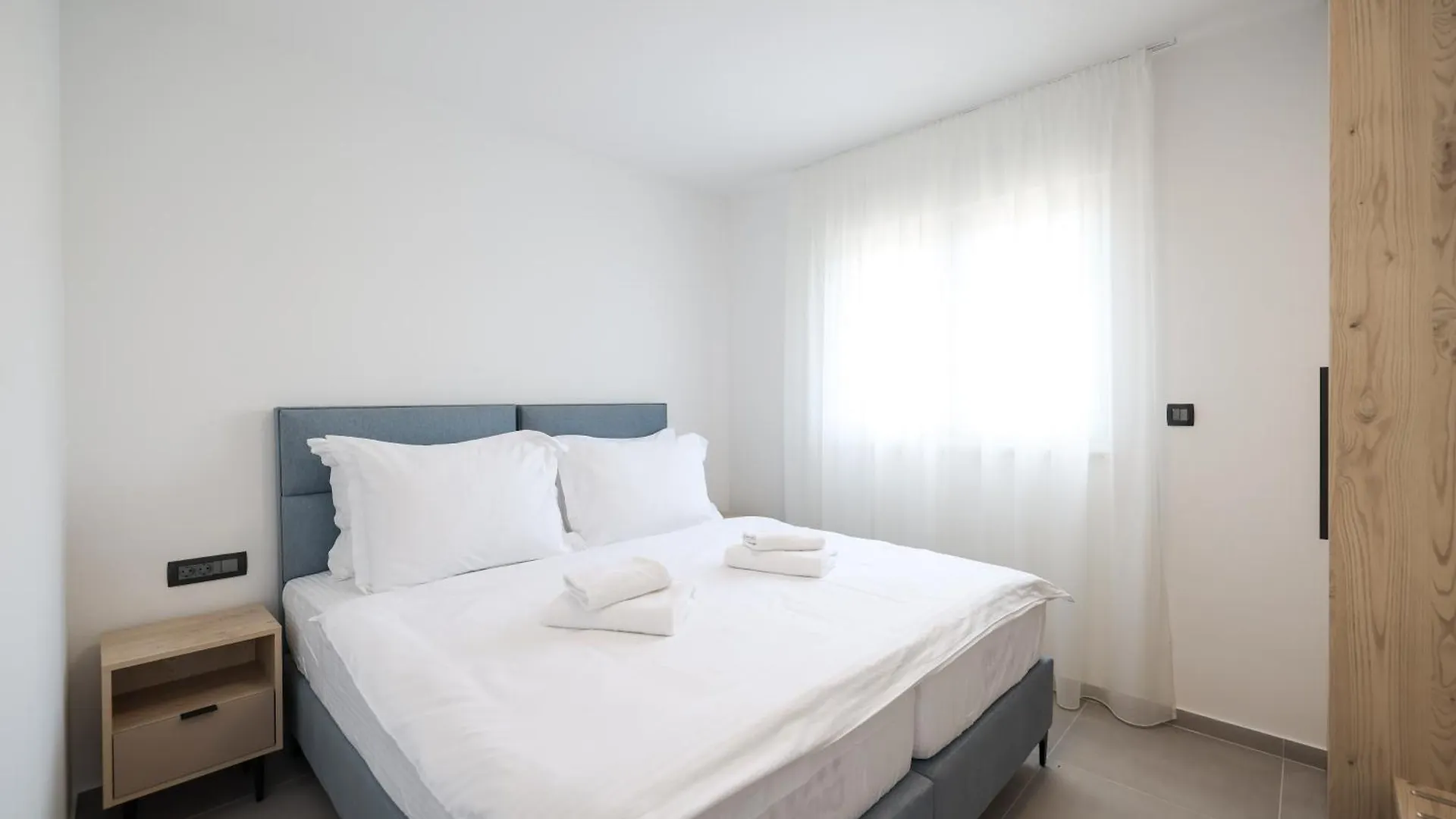 Apartments By The Sea Privlaka, Zadar - 23479 Chorvatsko